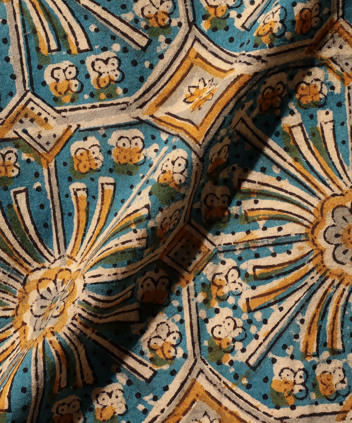 BEAMS PLUS / Open Collar Block Print Flower / 3801-0168-139