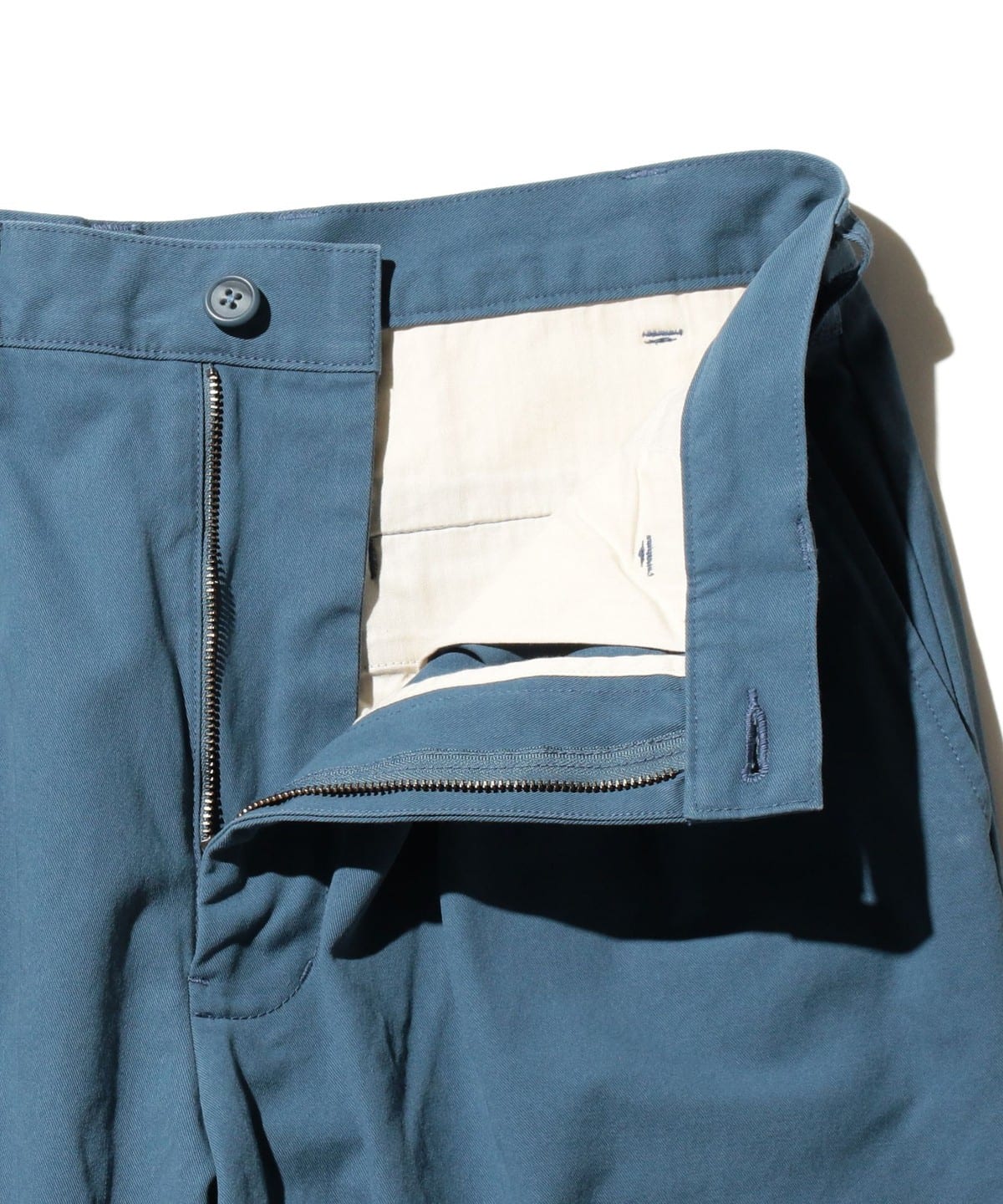 BEAMS PLUS / 2P Trousers Twill Bio Washed / 3823-0291-874