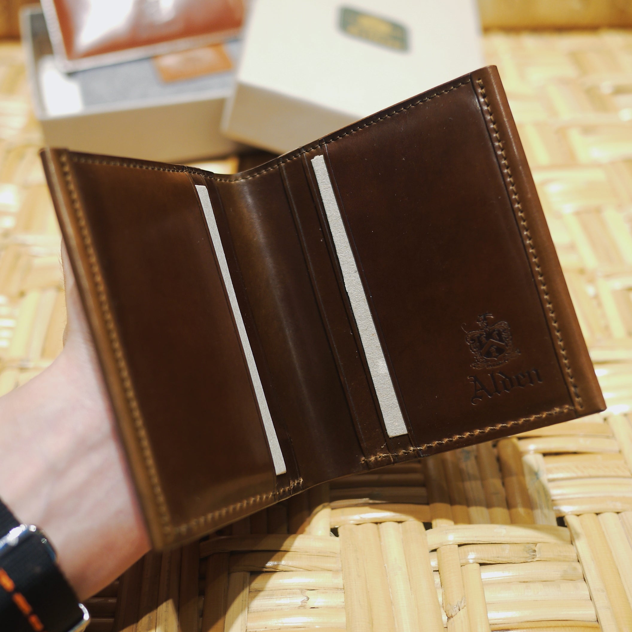 ALDEN LG7007 CIGAR CORDOVAN WALLET