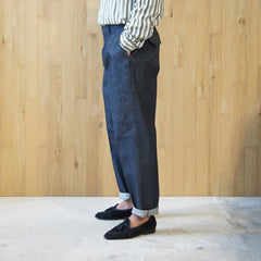 COLONY CLOTHING / DENIM ONE PLEATED PERENNIAL TROUSERS / CC20FW-PT05